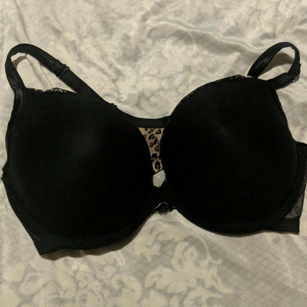 Women's Bra - Picture 2 of 3